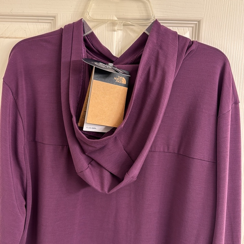 The North Face Men’s Longsleeve Shirt - Picture 5 of 11